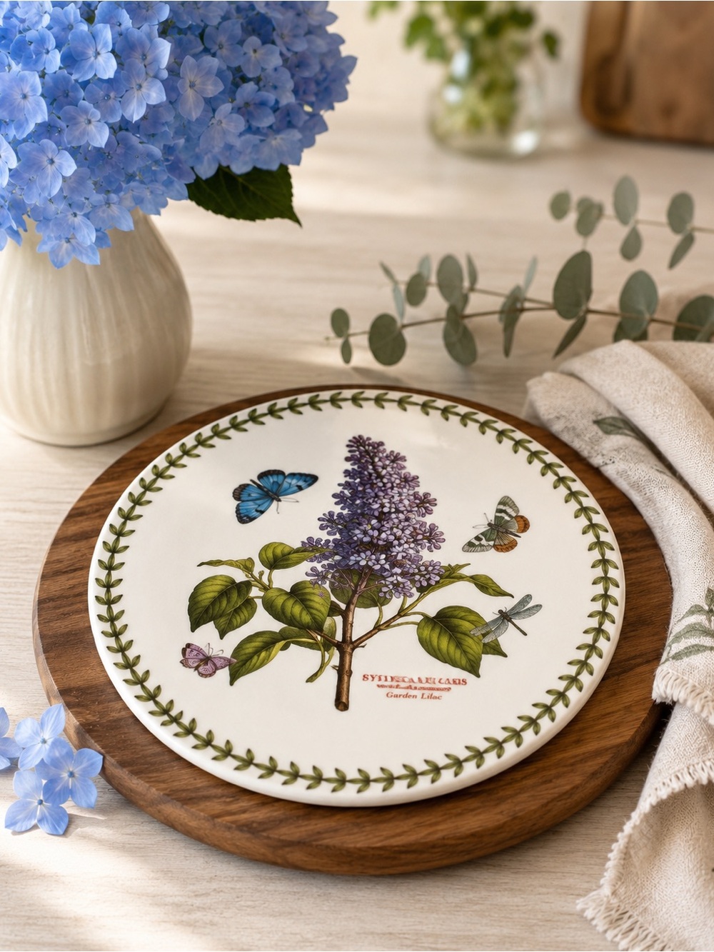 Portmeirion Botanic Garden Garden Lilac 9” Ceramic Trivet EUC